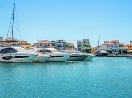 Sanders Eduardovich Limassol - Full Building