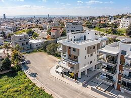 Sanders Eduardovich Limassol - Full Building