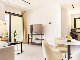 Sanders Eduardovich Limassol - Full Building