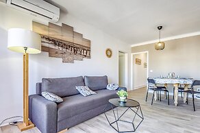 Lush Apartment With View