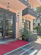Pembe Köşk Otel