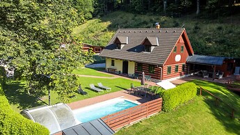 Villa in Rudnik With Pool & Sauna Retreat