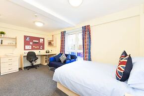 Student Only Apollo Court