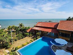 Sunny Shore Resort