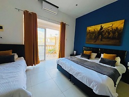 8Villa