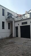 Cozy Apartment with Free Parking