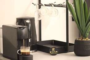Elite Hotel