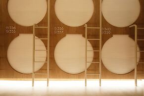 D.A.L Premium Capsule Hotel