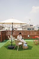 D.A.L Premium Capsule Hotel