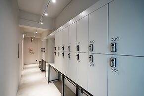 D.A.L Premium Capsule Hotel