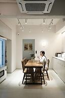 D.A.L Premium Capsule Hotel