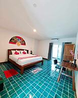 Baan Khlong Mae Kha