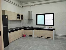 Modern House CNX