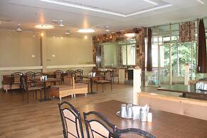 Hotel Shanti Palace By GRB