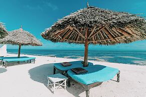 Exploreans Malaika Villas & Beach Club