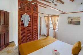 Exploreans Malaika Villas & Beach Club