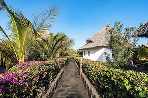 Exploreans Malaika Villas & Beach Club