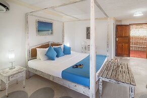 Exploreans Malaika Villas & Beach Club