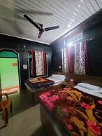 Shivlok Hotel