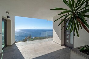 House in Roses Near Canyelles Beach