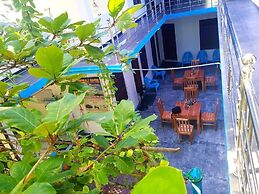 Hotel New Natraj
