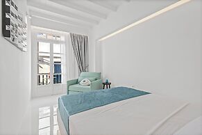 Heart of Mykonos Suites