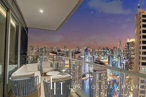 LUX The Premium Marina Sea View Suite