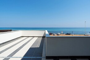 Lolita's Beachfront Loft by Wonderful Italy