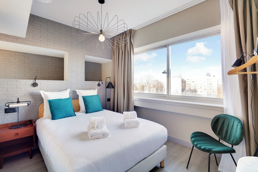North Paris Suite