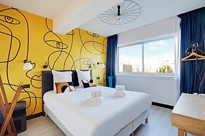 North Paris Suite