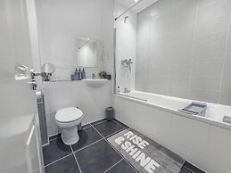 Sleeps 8 With Garden and Pet Friendly