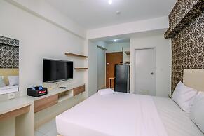 Fancy and Nice Studio Apartment at Podomoro Golf View