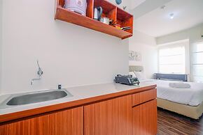 Comfortable and Lovely Studio Podomoro Golf View Apartment