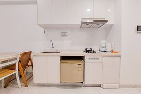 Comfortable 2BR at Sky House BSD Apartment