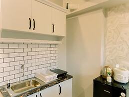 Good and Homey 2BR Apartment Podomoro Golf View
