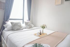 Cozy Studio at Monroe Tower Apartment