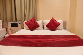 Hotel meet palace