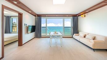 Goseong Beach Jin Spa Pension
