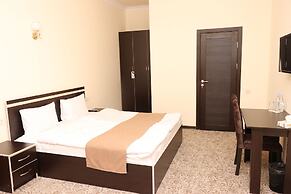 Yerevan Centre Hotel