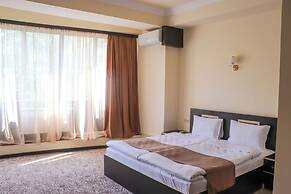Yerevan Centre Hotel