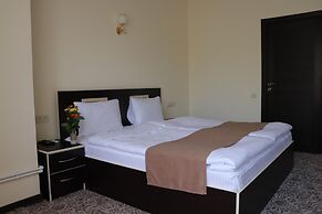 Yerevan Centre Hotel