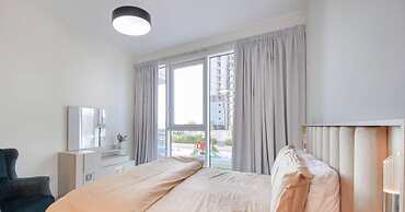 Lux 1BR w World Highest Sky Track Rooftop Pool