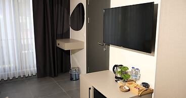 ZULU SUITES