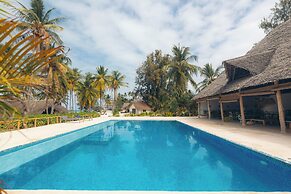 Eco Mónica - By Cristal Resort