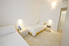 Blue Sea - Villa Eolo 30 - Locz
