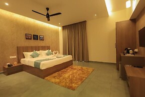 Holidays Garden Resort