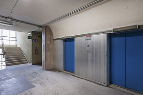 Chic Modern Lofts - B - BK