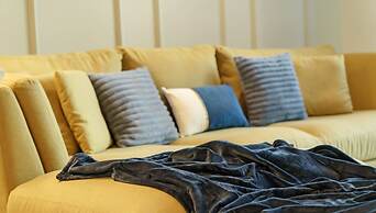 High Floor Lux 2BR nr Top Golf Dubai Marina JLT