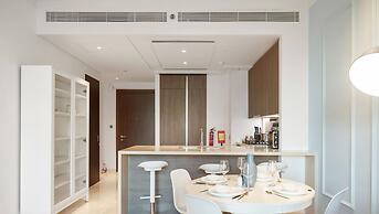 High Floor Lux 2BR nr Top Golf Dubai Marina JLT