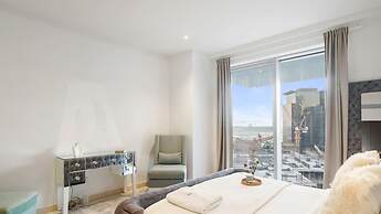 High Floor Lux 2BR nr Top Golf Dubai Marina JLT